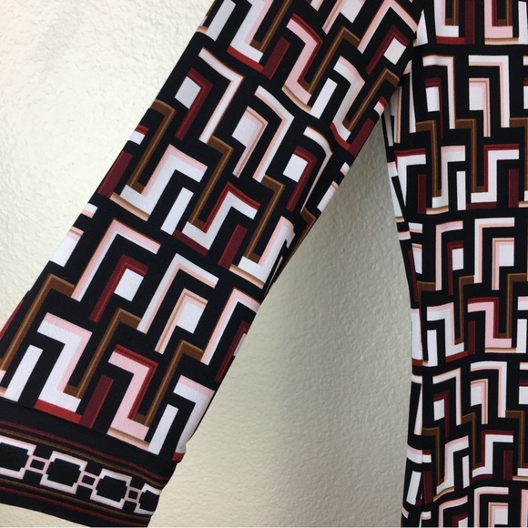 White House Black Market WHBM Tunic Dress Black Red Cream Geo 3/4 Sleeve XS - Picture 4 of 12